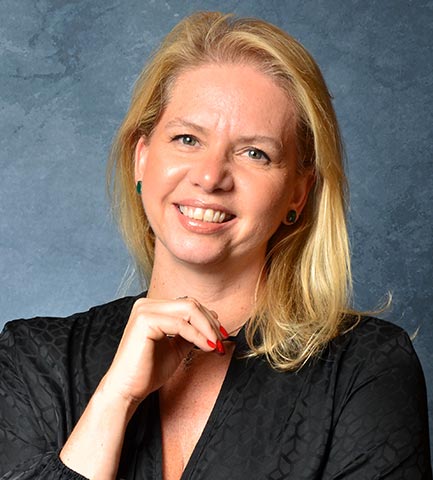 Sylvia Barros